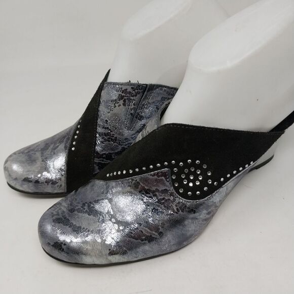 HELLE COMFORT CLOGS. SIZE 9.5". - Picture 2 of 16